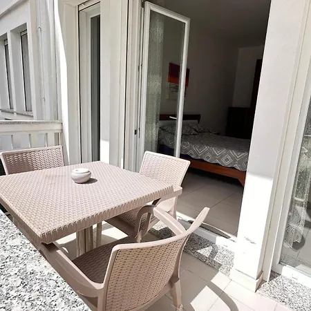 Frida's Luxury Family Complex Appartamento Velipojë