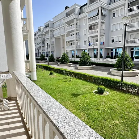Frida's Luxury Family Complex Appartamento